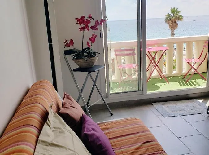 דירה Le Manege Vue Panoramique קסיס